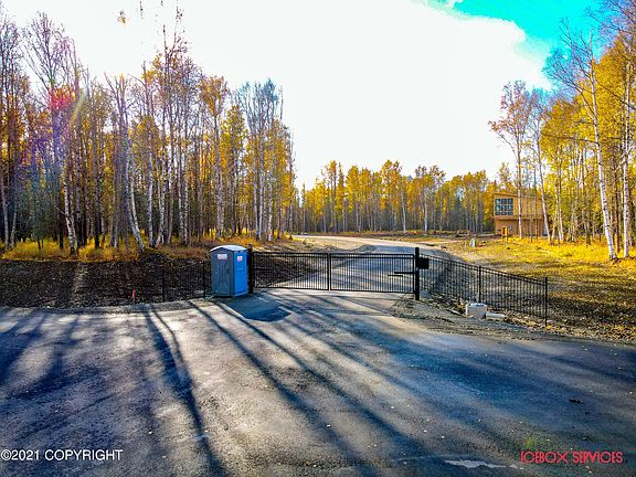2nd image of 7706 N Aileron Cir