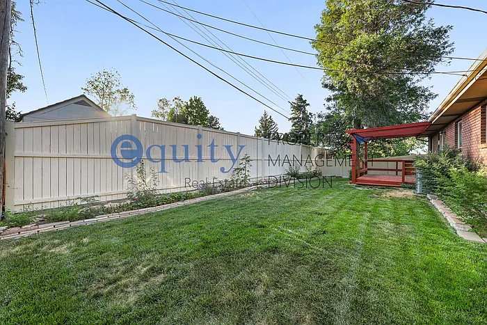 7102 E Brookhill Dr — Photo 28