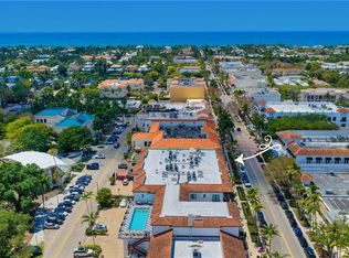 780 5th Ave S #303, Naples, FL 34102