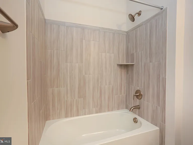 6902 Karter Robinson Dr — Photo 19