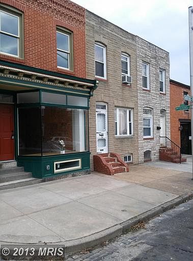 2nd image of 517 S Montford Ave