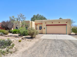 616 9th St NE, Rio Rancho, NM 87124