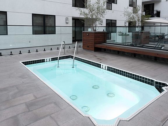 5th image of 1234 Wilshire Blvd APT 612