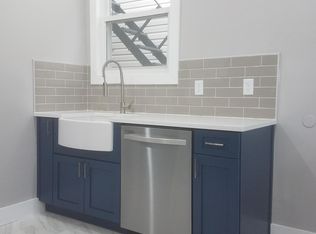 114 S 3rd St, Harrison, NJ 07029