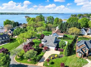 120 Royal Pointe Way, Mooresville, NC 28117