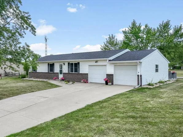 2212 Evergreen Dr, Defiance, OH 43512