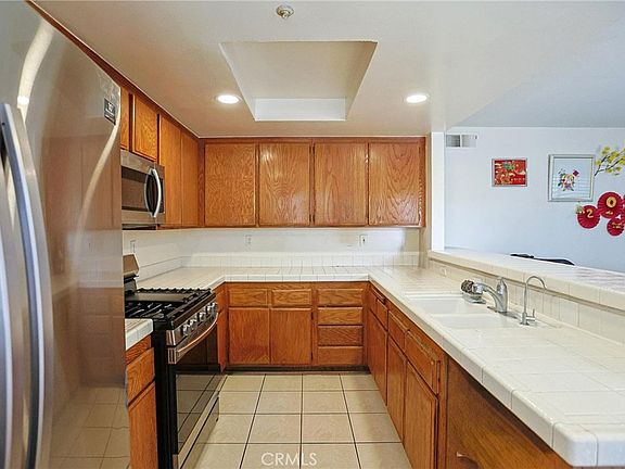 4th image of 7912 2nd St APT 4