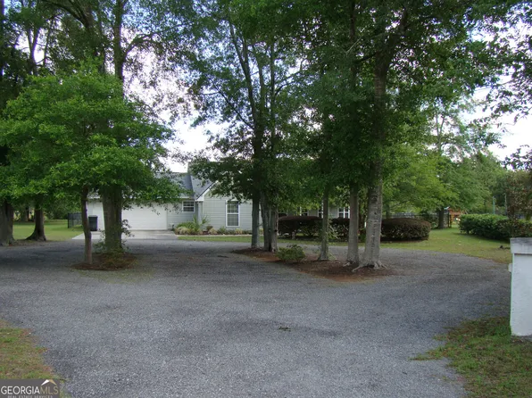 678 Emanuel Church Rd, Brunswick, GA 31523