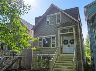 1829 W Cornelia Ave, Chicago, IL 60657