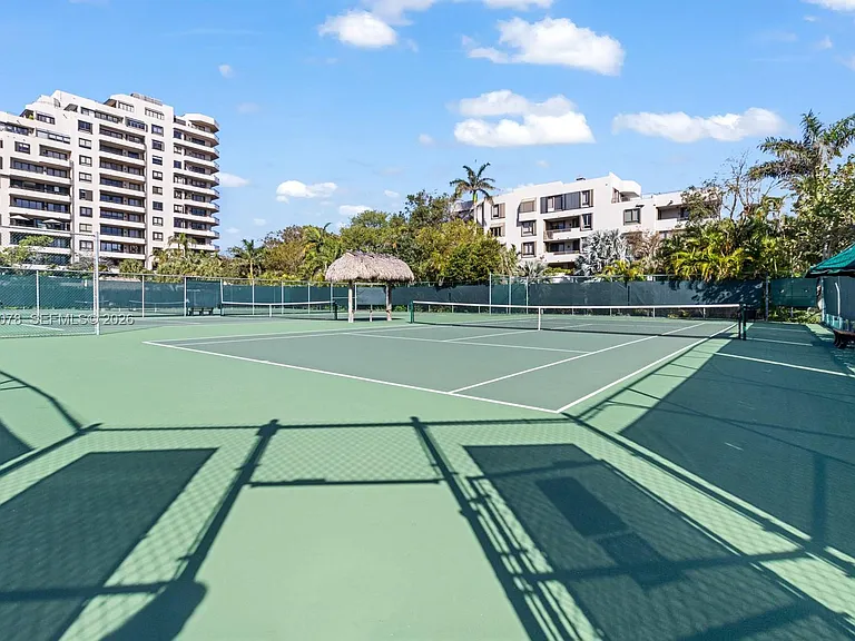151 Crandon Blvd #127 — Photo 34