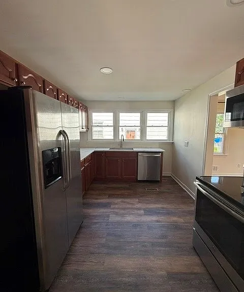 113 Argyle Ave #LOWER — Photo 2