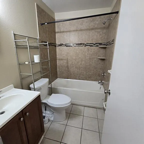 281B Jeru Blvd — Photo 7