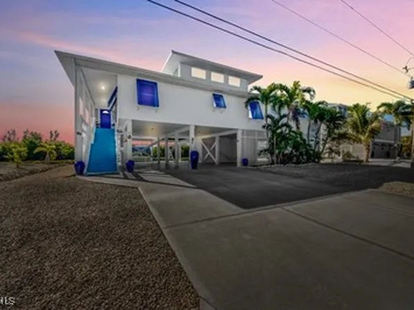 4081 Galt Island Ave, Saint James City, FL 33956