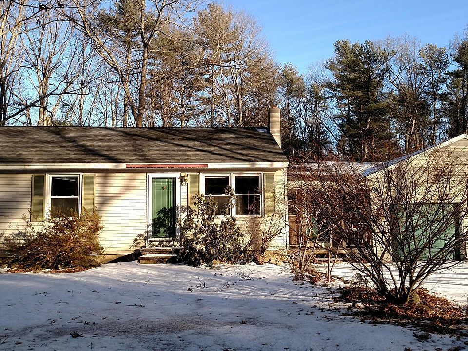 1st image of 13 Nottingham Dr