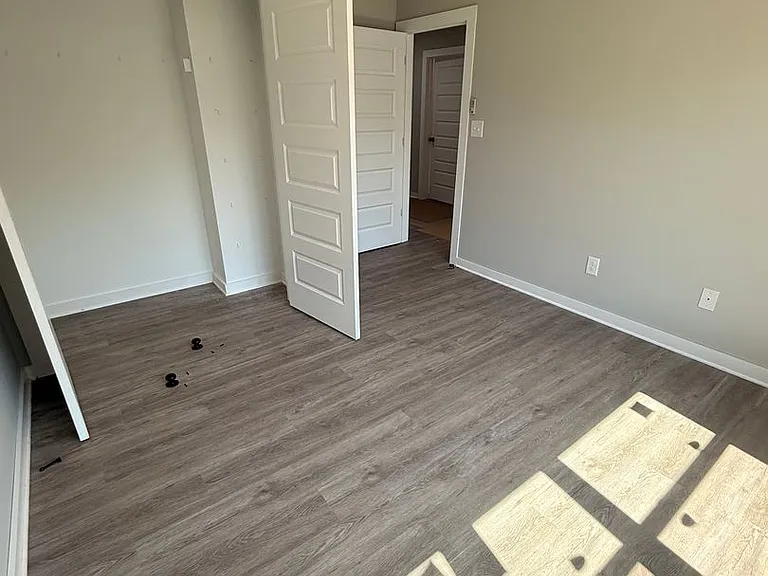 815 Whitehall Rd — Photo 19