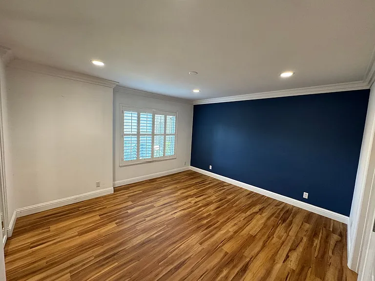 10818 Rexbon Ct — Photo 8