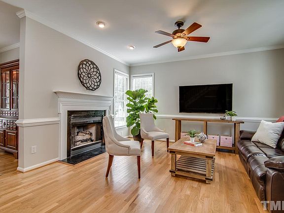 5th image of 3502 Shady Creek Dr