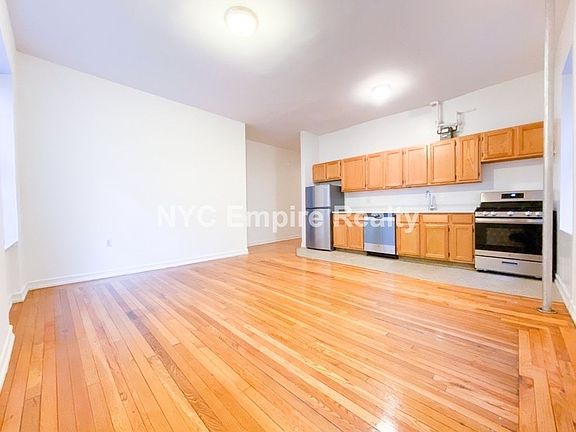 2nd image of 310 Convent Ave #2C