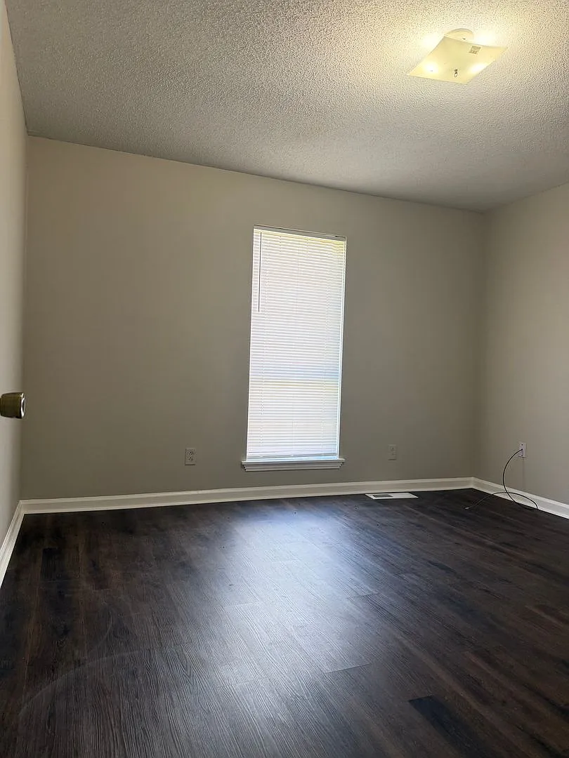 26 Rossfield Cove 01740 — Photo 4