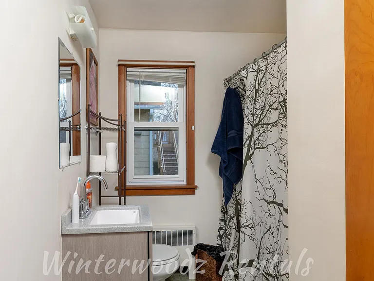 1432 Porlier St #1 — Photo 11
