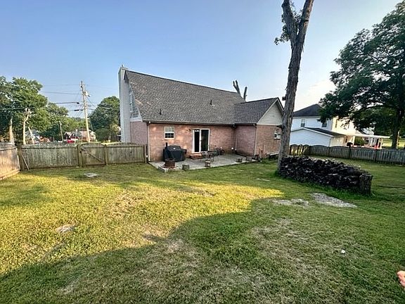 4th image of 112 Saint Christopher Dr