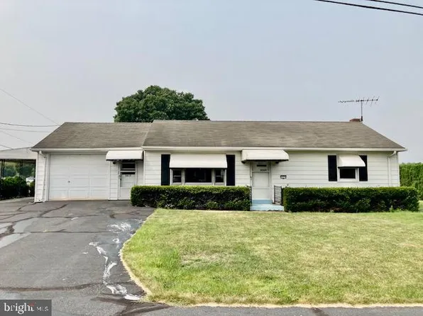 3617 Lilac Ave, Gordonville, PA 17529