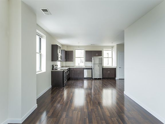 3rd image of 56 Beacon Way APT 1403