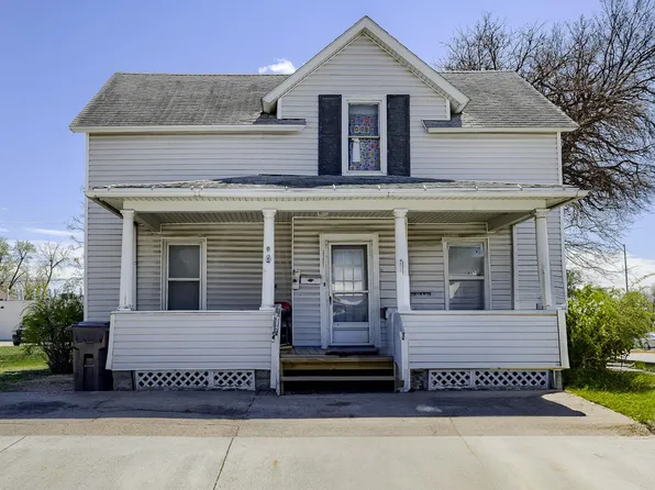 3221 15th St, Columbus, NE 68601