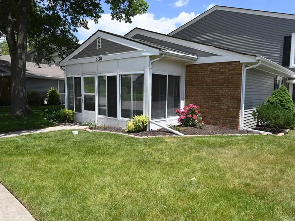 5130 Woodmark Dr, Fort Wayne, IN 46815