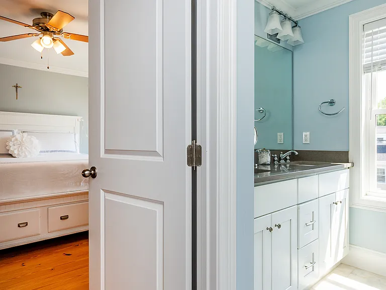 19 Eustis Ave — Photo 48