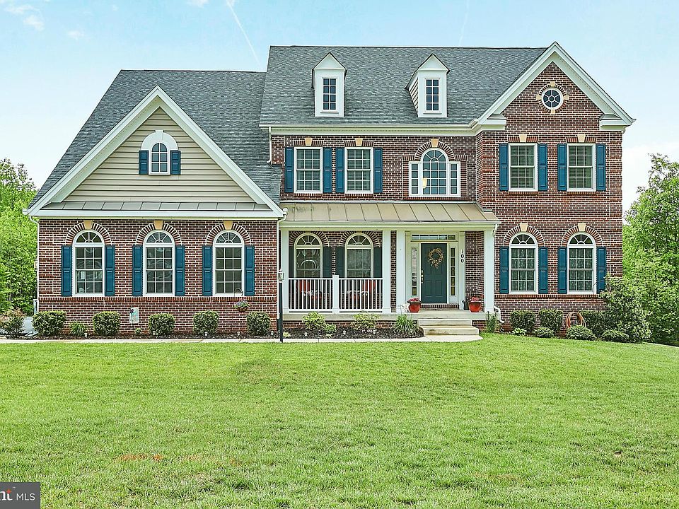 1st image of 100 Regal Ln
