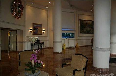 4th image of 3600 Mystic Pointe Dr APT 1505