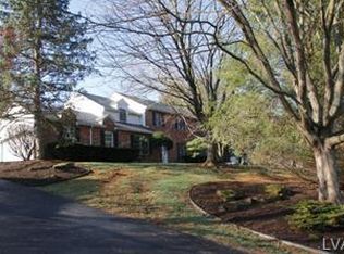 4674 Belmont Dr, Emmaus, PA