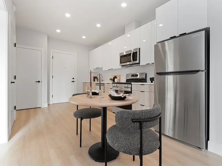 45754 Wellington Ave #210 — Photo 8