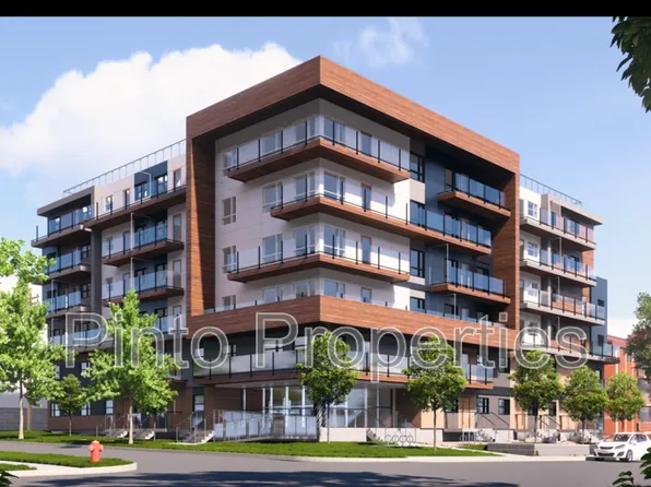 8615 108th St NW, Edmonton, AB