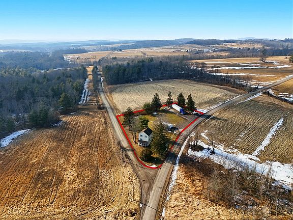 2nd image of 1319 East Rd