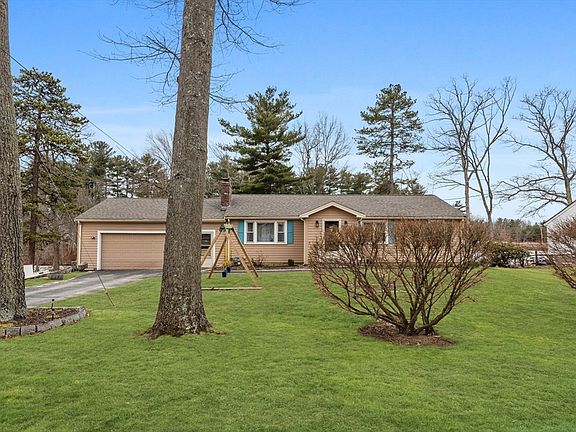 2nd image of 129 Oak Ridge Dr