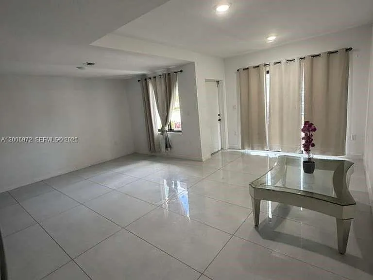 26124 SW 145th Ct — Photo 3
