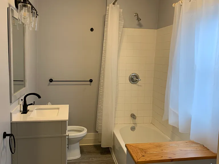 429 Ahnaip St — Photo 5