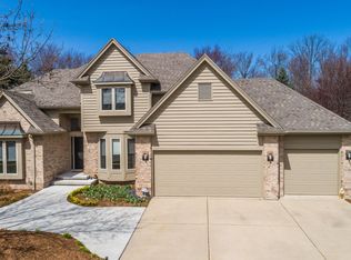 306 W Spring Meadows Ln, Dewitt, MI 48820