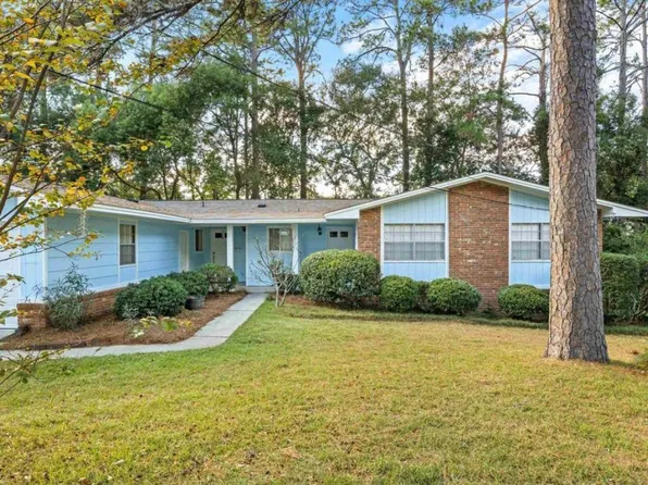 266 N Villas Ct APT A, Tallahassee, FL 32303