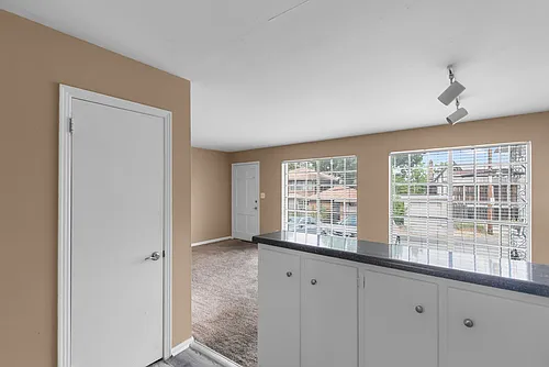 Cliff Place Photo 1