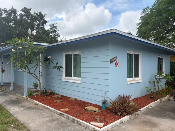 3043 Belcher Rd APT 1, Dunedin, FL 34698
