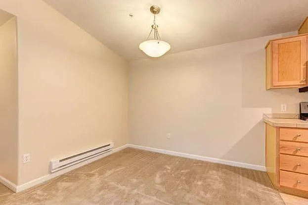 760 NW 185th Ave #203 — Photo 5