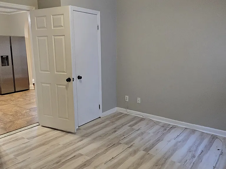 2 bedroom
