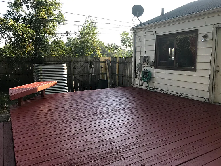 1204 N Garland St — Photo 8