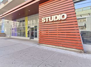 STUDIO ON RICHMOND, Toronto, ON M5V 0H4
