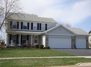 201 Abbey Dr, Poplar Grove, IL 61065