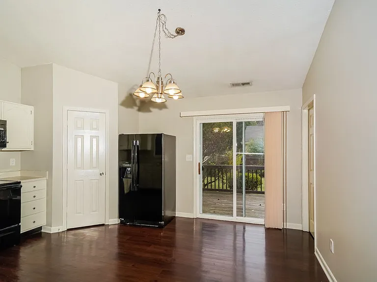 5654 Fair Ridge Pl — Photo 8