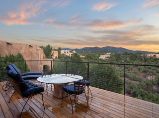 858 Camino Del Este, Santa Fe, NM 87501